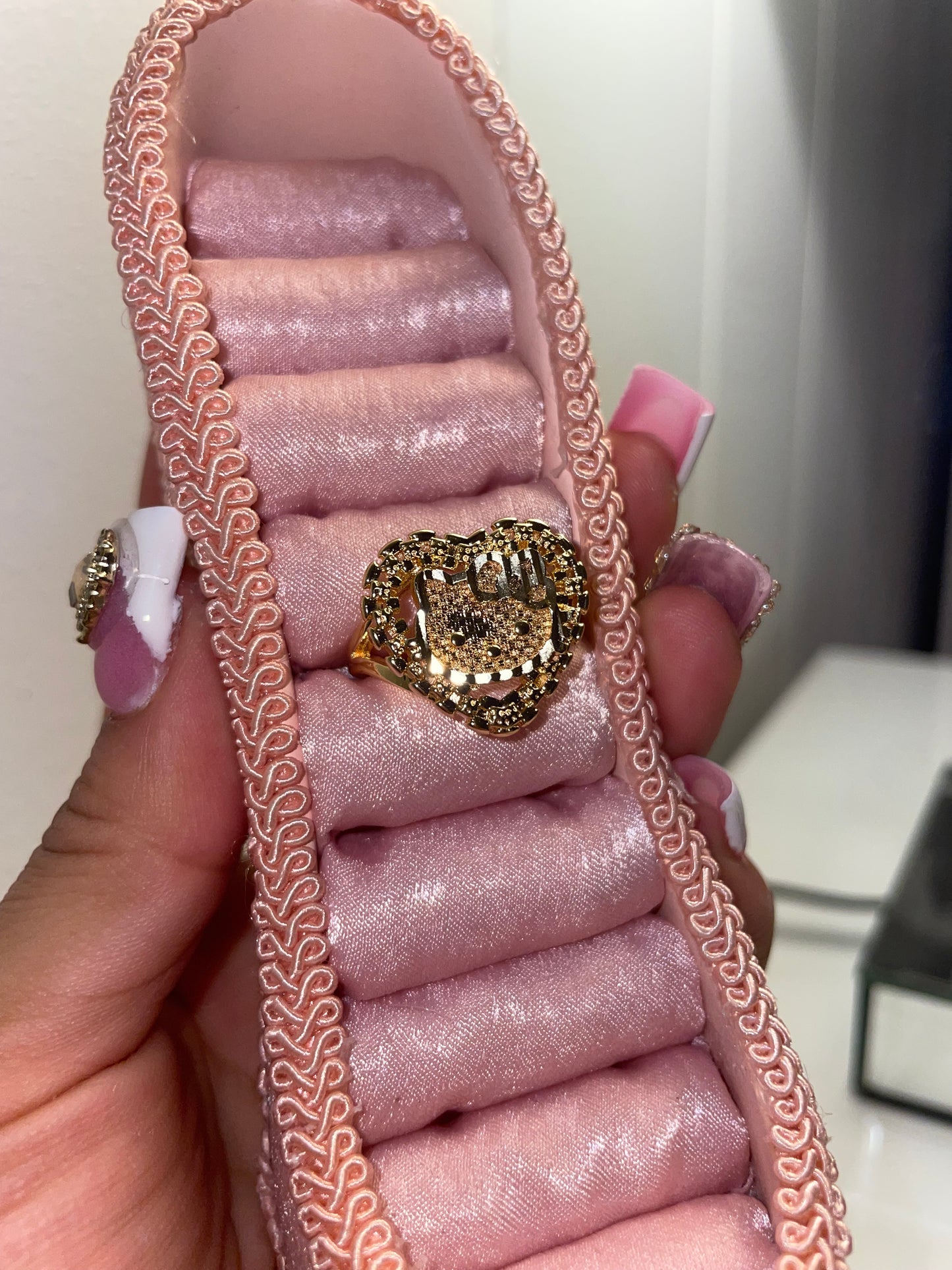 Hk Gold Ring