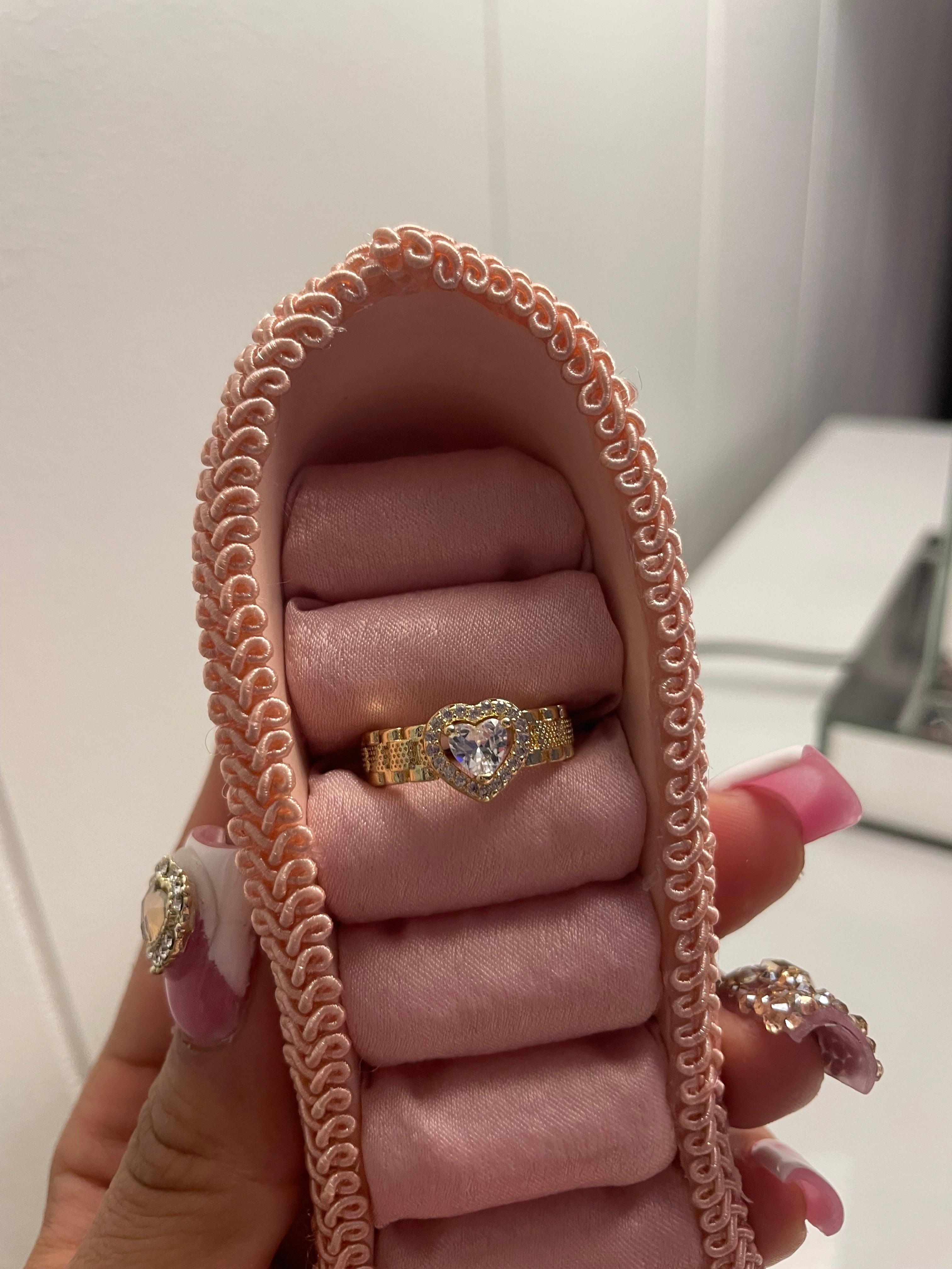 Heart Diamond Gold Ring